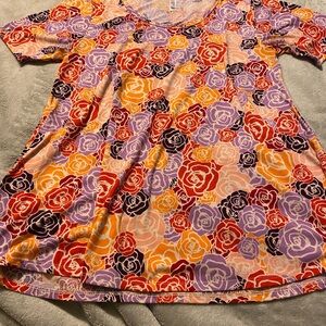 Lularoe perfect T size L